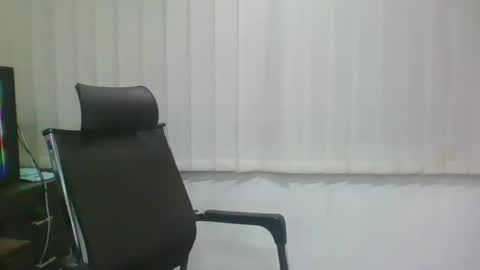 Ballbusting Slave online show from 12/14/24, 07:18