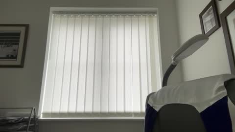 Snapshot of ballsbursting chatting on 11/03/25, 08:15 ballsbursting online show from 11/03/25, 08:15