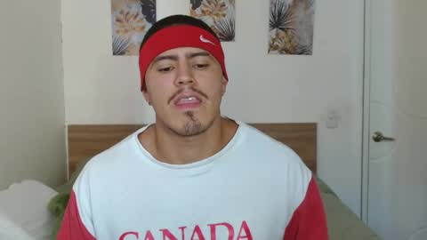 Andres -  online show from 02/06/25, 01:54