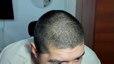 Andres -  online show from 12/18/25, 11:49