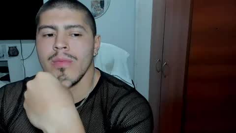 Andres -  online show from 06/10/26, 02:56