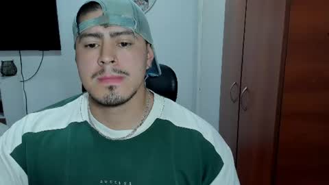 Andres -  online show from 06/12/26, 03:22