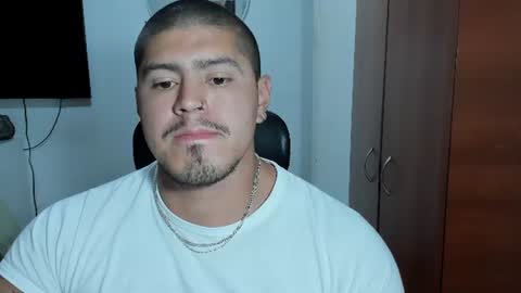 Snapshot of baltazardupont chatting on 07/15/26, 06:51 Andres - online show from 07/15/26, 06:51