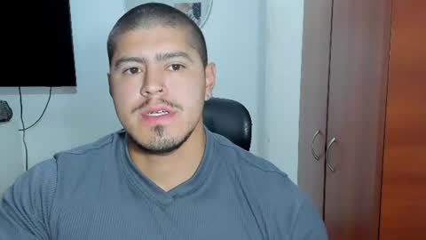 Snapshot of baltazardupont chatting on 07/16/26, 09:26 Andres - online show from 07/16/26, 09:26