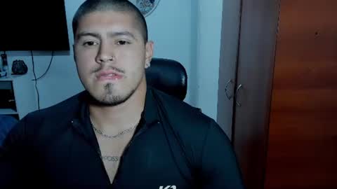 Snapshot of baltazardupont chatting on 07/23/26, 03:15 Andres - online show from 07/23/26, 03:15