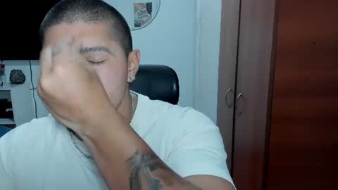 Snapshot of baltazardupont chatting on 07/25/26, 03:26 Andres - online show from 07/25/26, 03:26