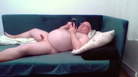 Snapshot of baltazzar87 chatting on 10/17/25, 07:27 baltazzar87 online show from 10/17/25, 07:27