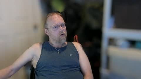 Snapshot of baltomoron69 chatting on 07/20/26, 12:29 baltomoron69 online show from 07/20/26, 12:29