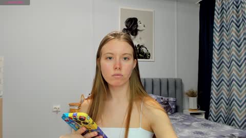 Kira online show from 01/19/25, 09:45