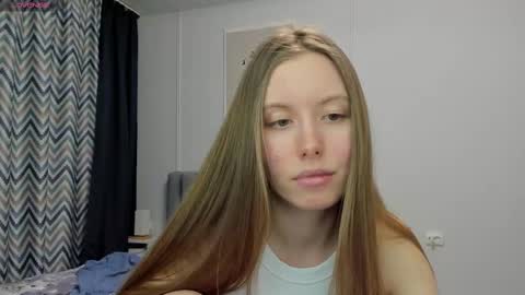 Kira online show from 02/19/25, 11:57