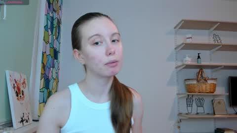 Kira online show from 10/28/25, 09:39