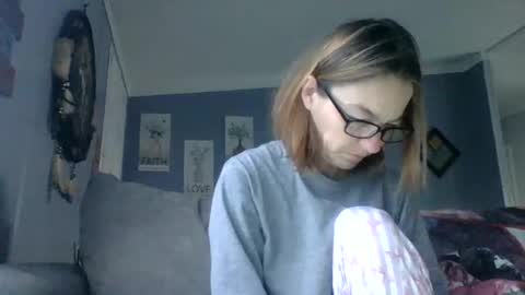 Snapshot of bamacpl80 chatting on 04/07/26, 11:43 bamacpl80 online show from 04/07/26, 11:43