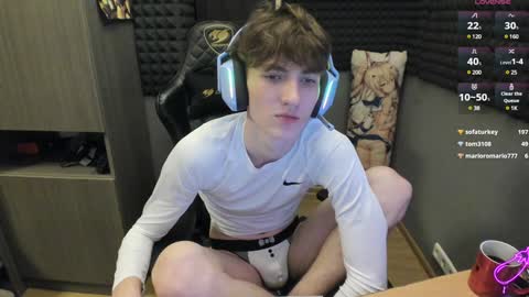 Snapshot of bambelbye chatting on 12/09/24, 07:07 Gaz online show from 12/09/24, 07:07