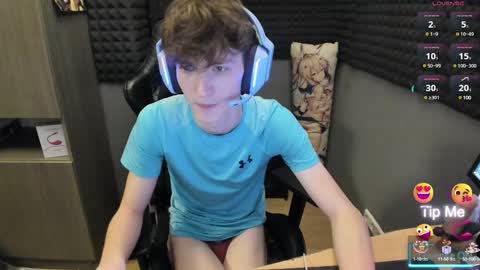 Snapshot of bambelbye chatting on 12/14/24, 05:03 Gaz online show from 12/14/24, 05:03