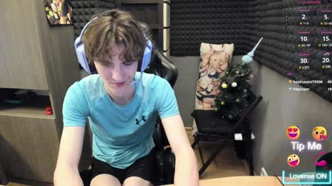 Snapshot of bambelbye chatting on 01/06/25, 10:26 Gaz online show from 01/06/25, 10:26