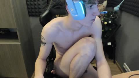 Snapshot of bambelbye chatting on 01/15/25, 05:58 Gaz online show from 01/15/25, 05:58