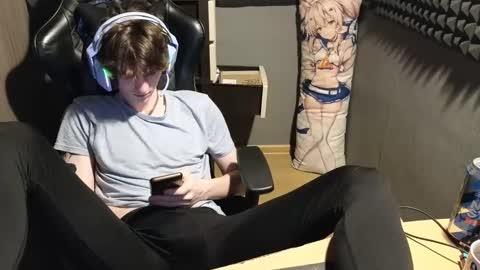 Snapshot of bambelbye chatting on 02/11/25, 06:55 Gaz online show from 02/11/25, 06:55