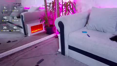 BambiAndAyline online show from 12/19/24, 07:29