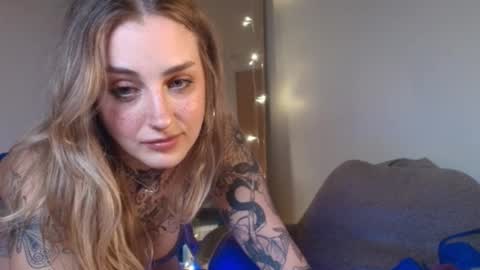 Bambi online show from 02/04/26, 05:13