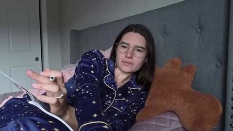 bambifarrina online show from 11/08/25, 05:23