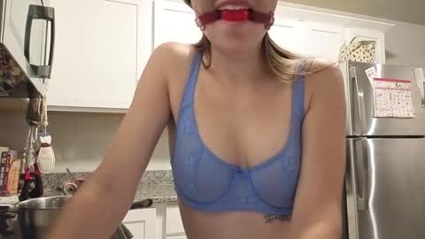 bambifarrina online show from 11/09/25, 05:28