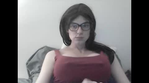 Snapshot of bambilovets1 chatting on 11/25/25, 11:16 Bambi online show from 11/25/25, 11:16