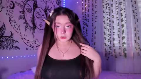 Snapshot of bambimayy chatting on 12/17/25, 08:20 May 3 online show from 12/17/25, 08:20