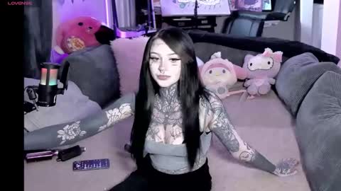 bambitatted online show from 04/22/26, 06:53