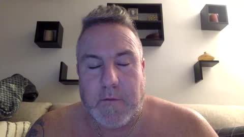 banana5289 online show from 02/08/25, 02:15