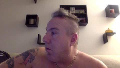 banana5289 online show from 03/11/25, 01:26