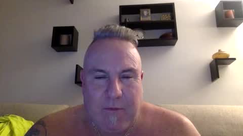 banana5289 online show from 01/07/26, 09:39