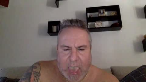 banana5289 online show from 02/05/26, 08:02