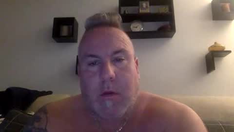 banana5289 online show from 04/19/26, 04:17