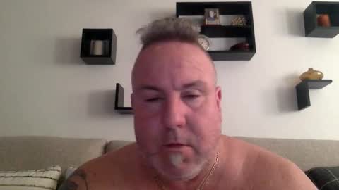 banana5289 online show from 04/20/26, 08:32