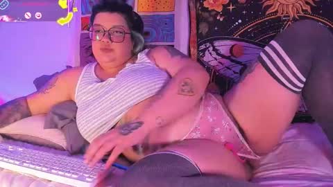 Snapshot of banana__squirt chatting on 10/01/25, 08:37 Ana online show from 10/01/25, 08:37