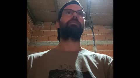 Ezequiel online show from 10/17/25, 02:04