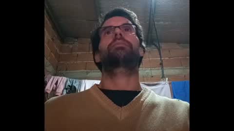 Snapshot of banana_argen_15 chatting on 06/28/26, 01:22 Ezequiel online show from 06/28/26, 01:22