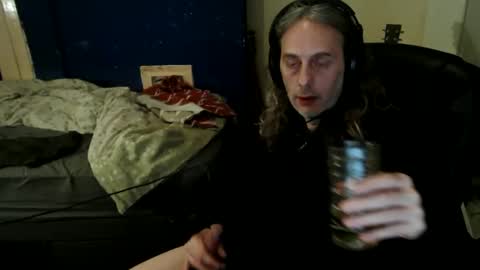 Snapshot of bangintoleather chatting on 05/23/26, 02:50 bangintoleather online show from 05/23/26, 02:50