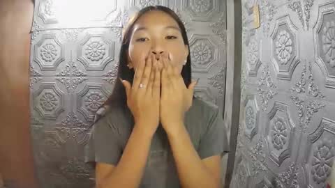 baninay810654 online show from 12/22/25, 11:02