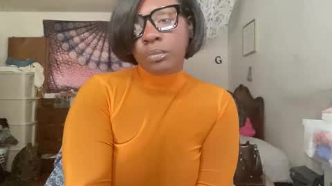 Chelly online show from 04/13/26, 08:47