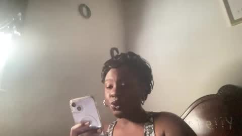 Chelly online show from 04/23/26, 08:22