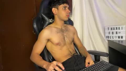 Damiano online show from 08/04/26, 08:50