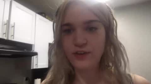 bansam1738 online show from 02/18/26, 12:17