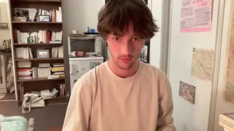 Snapshot of baptisteriviere chatting on 02/02/25, 10:17 baptisteriviere online show from 02/02/25, 10:17