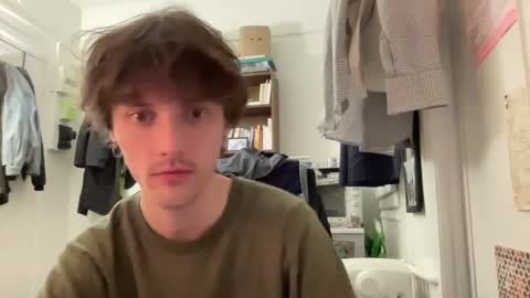 Snapshot of baptisteriviere chatting on 02/05/25, 09:50 baptisteriviere online show from 02/05/25, 09:50