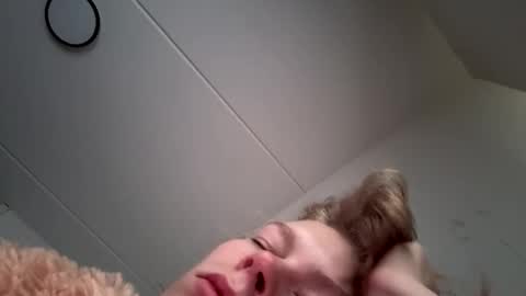 Snapshot of barbara53000 chatting on 09/22/25, 09:11 charliejones online show from 09/22/25, 09:11