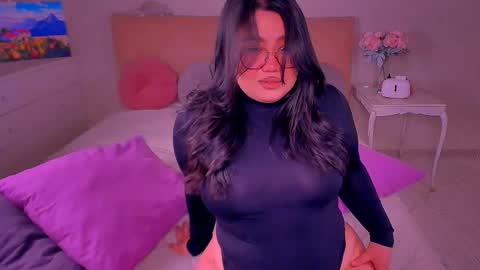 Barbie Kim online show from 02/17/25, 08:58