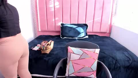 B A R B A R A online show from 12/18/25, 12:22