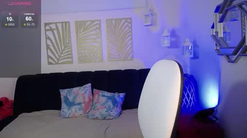 Snapshot of barbara_muller chatting on 11/27/25, 01:13 barbara_muller online show from 11/27/25, 01:13