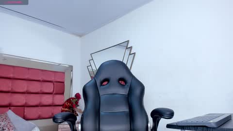 Barbara  online show from 12/31/24, 02:25